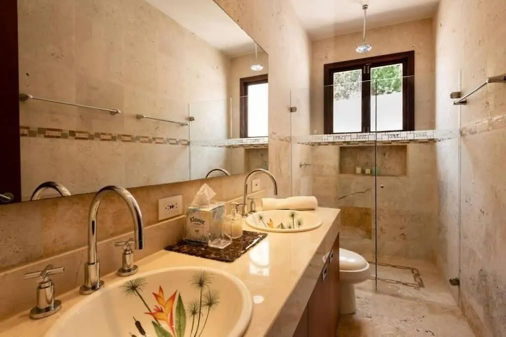 Casa Virrey Eslava / Casa Colonial En El Corazon De Cartagena Villa